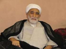  آیت‌الله قاضی منشا خدمات برای مردم بود